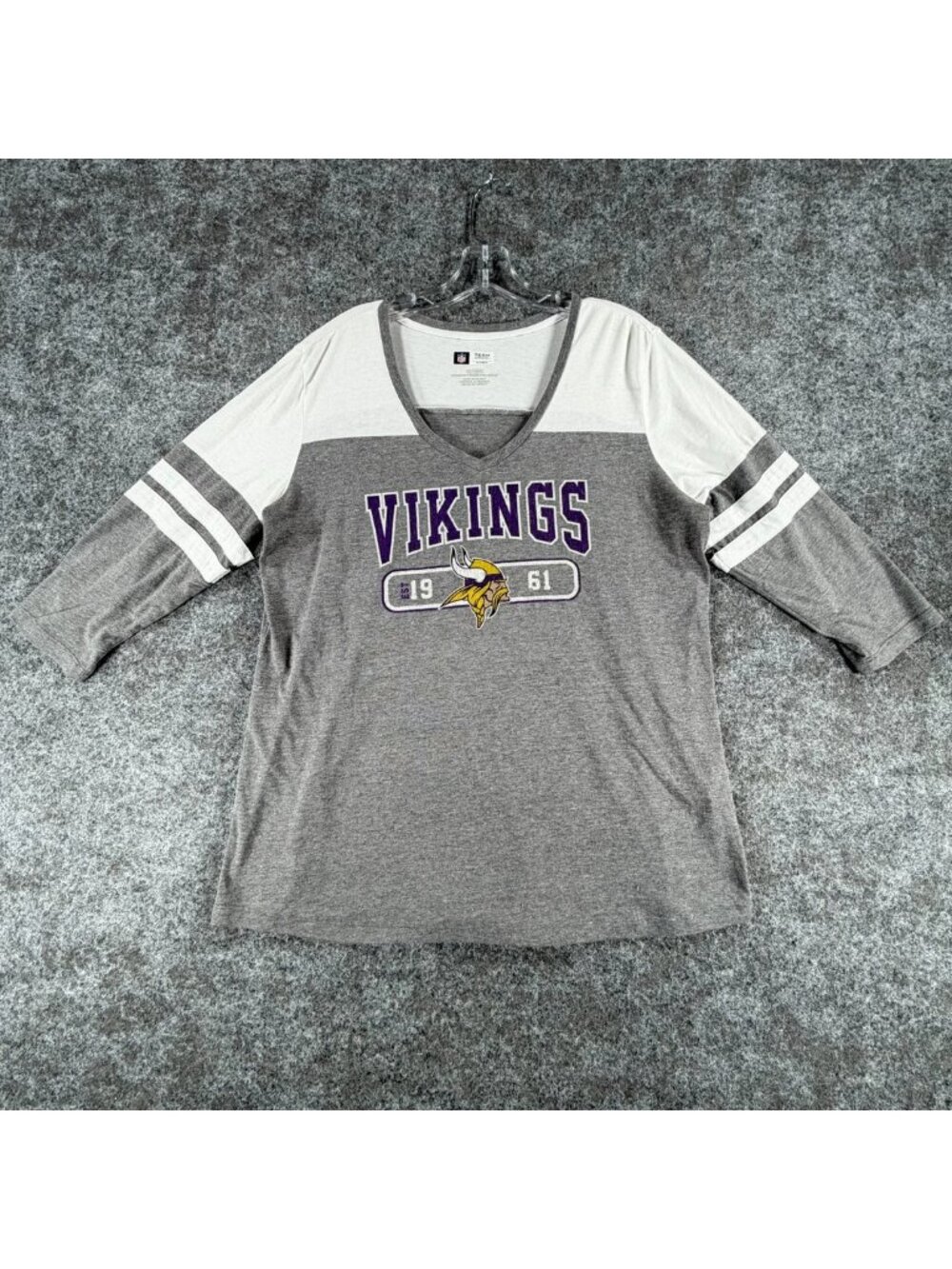 NFL Team Apparel Minnesota Vikings 1961 T-Shirt Womens XL Gray 3/4 Sleeve V-Neck